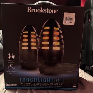 Brookstone Torchlight  True wireless LED lantern speaker DUO